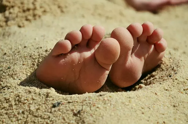 Cómo proteger nuestros pies en verano (I)
